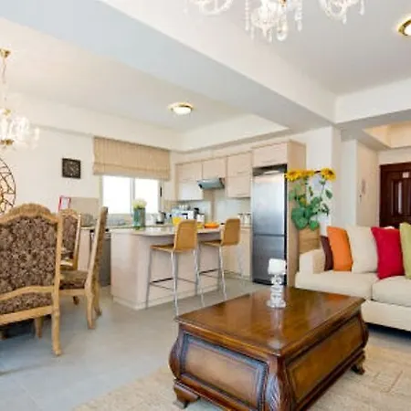 Amadora Luxury 4*